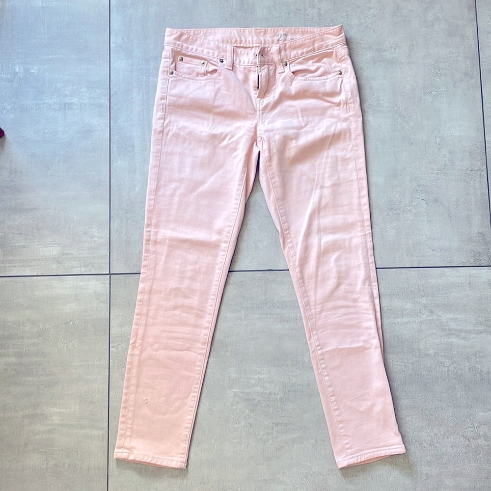 J Crew Toothpick Ankle Jeans in size 27 (size 2/4) Pink/Blush